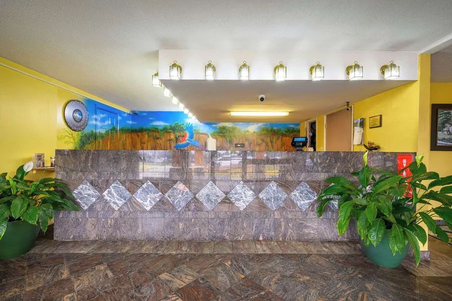 Econo Lodge Decatur South hotel detail image 2