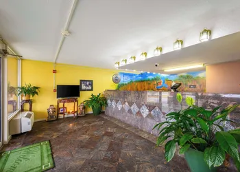 Econo Lodge Decatur South hotel thumbnail 3
