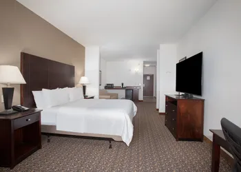 Holiday Inn Express Hotel & Suites Lander by IHG hotel thumbnail 8