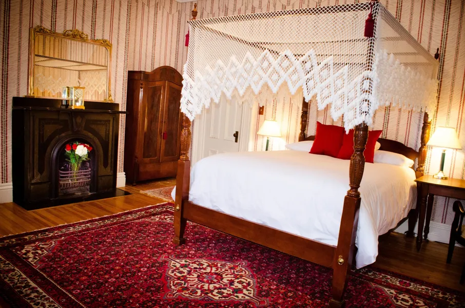 Queen Anne Inn hotel detail image 6