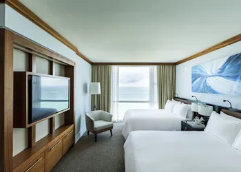 Carillon Miami Wellness Resort hotel thumbnail 5
