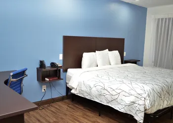 Athena Inn hotel thumbnail 8