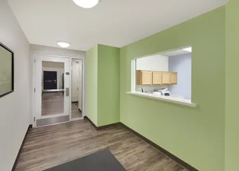 WoodSpring Suites Des Moines Pleasant Hill hotel thumbnail 3