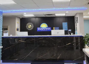 Days Inn by Wyndham Marianna hotel thumbnail 3
