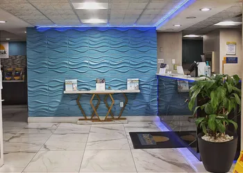 Days Inn by Wyndham Marianna hotel thumbnail 4