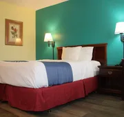 Days Inn by Wyndham Marianna hotel detail image 5
