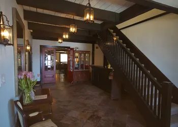 Sir Sam's Inn & Waterspa - Adults Only hotel thumbnail 3