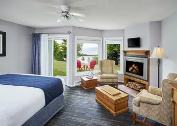Sir Sam's Inn & Waterspa - Adults Only hotel thumbnail 4