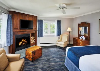 Sir Sam's Inn & Waterspa - Adults Only hotel thumbnail 6