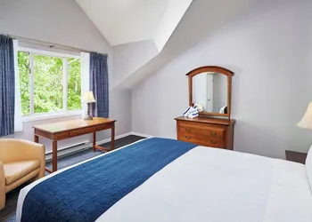 Sir Sam's Inn & Waterspa - Adults Only hotel thumbnail 8