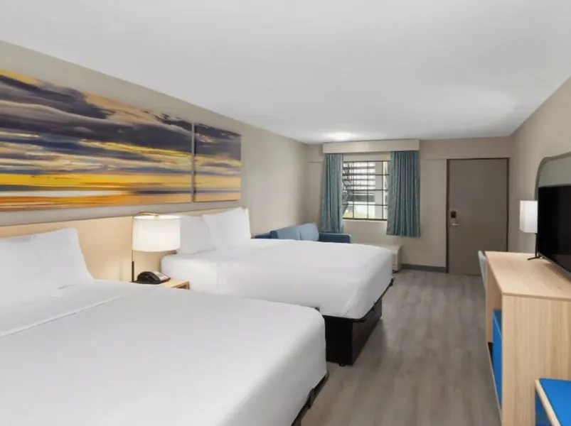 Baymont by Wyndham Panama City Beach hotel detail image 2