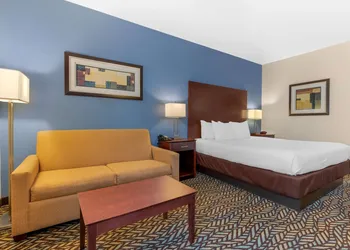 Best Western Plus Covered Bridge Inn hotel thumbnail 4