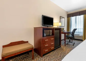 Best Western Plus Covered Bridge Inn hotel thumbnail 6