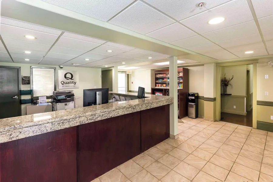 Quality Inn & Suites hotel detail image 2