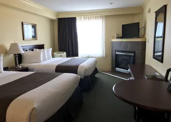 Quality Inn & Suites hotel thumbnail 8