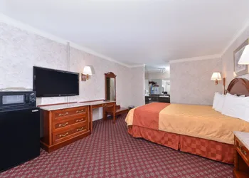 Americas Best Value Inn & Suites Fontana hotel thumbnail 5