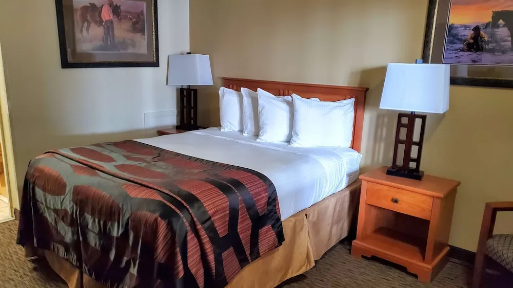 Best Western Plains Motel hotel detail image 6