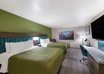 Quality Inn Alpine hotel thumbnail 6