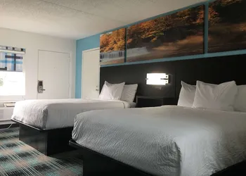 Days Inn by Wyndham Calhoun GA I-75 and US-41 hotel thumbnail 3