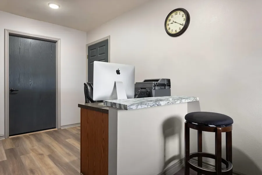 Eagle's Den Suites Carrizo Springs a Travelodge by Wyndham hotel detail image 2