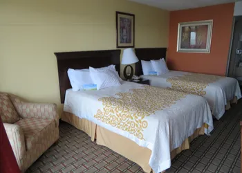 Days Inn by Wyndham Blytheville hotel thumbnail 4