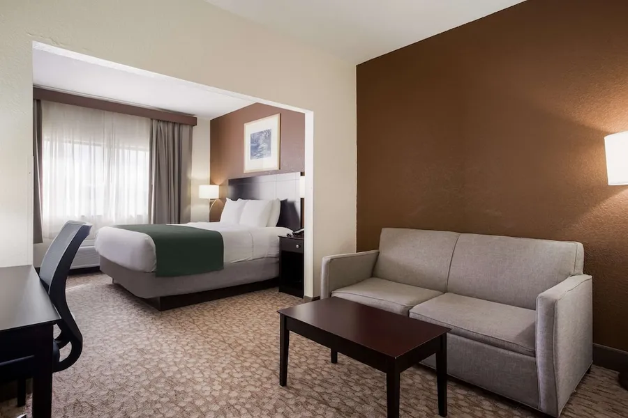 Best Western Kendallville Inn hotel detail image 6