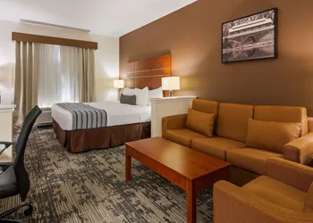 Best Western Plus Wakeeney Inn & Suites hotel thumbnail 3