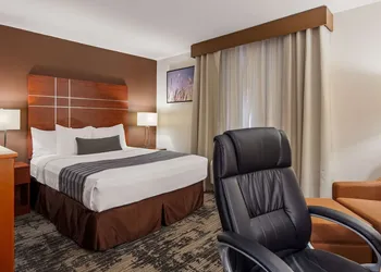 Best Western Plus Wakeeney Inn & Suites hotel thumbnail 7