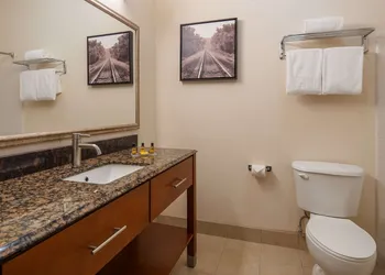 Best Western Plus Wakeeney Inn & Suites hotel thumbnail 8