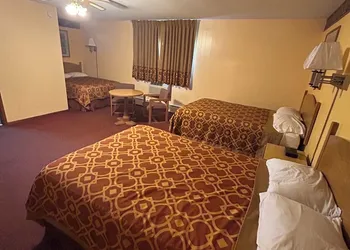 Royal Rest Motel hotel thumbnail 5