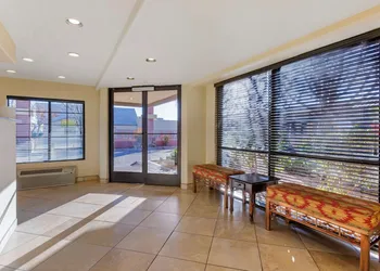 Best Western Desert Inn hotel thumbnail 2