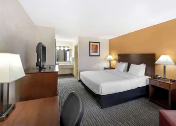 Best Western Snyder Inn hotel thumbnail 3