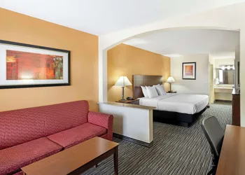 Best Western Snyder Inn hotel thumbnail 5