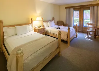 New Harmony Inn Resort and Conference Center hotel thumbnail 4