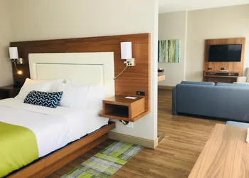 Best Western Plus Mont-Laurier hotel thumbnail 4