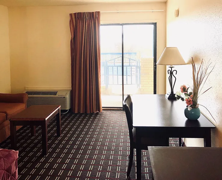 Executive Inn & Suites hotel detail image 6