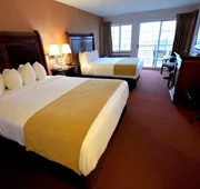 Crown Choice Inn & Suites Lakeview & Waterpark hotel detail image 4