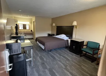 Green Valley Motel Winston - Salem hotel thumbnail 6
