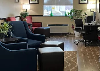 Comfort Inn & Suites Wilkes Barre - Arena hotel thumbnail 5
