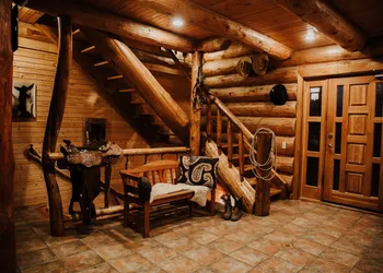 Big Creek Lodge - Working Guest Ranch hotel thumbnail 3