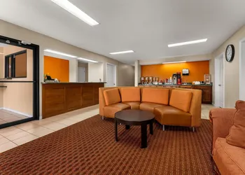 Americas Best Value Inn Montezuma hotel thumbnail 4