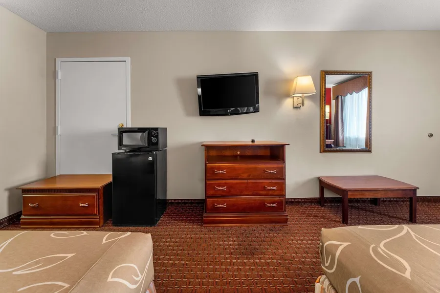 Americas Best Value Inn Montezuma hotel detail image 6