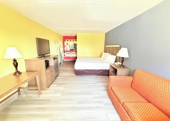 OYO Hotel Williamston hotel thumbnail 8