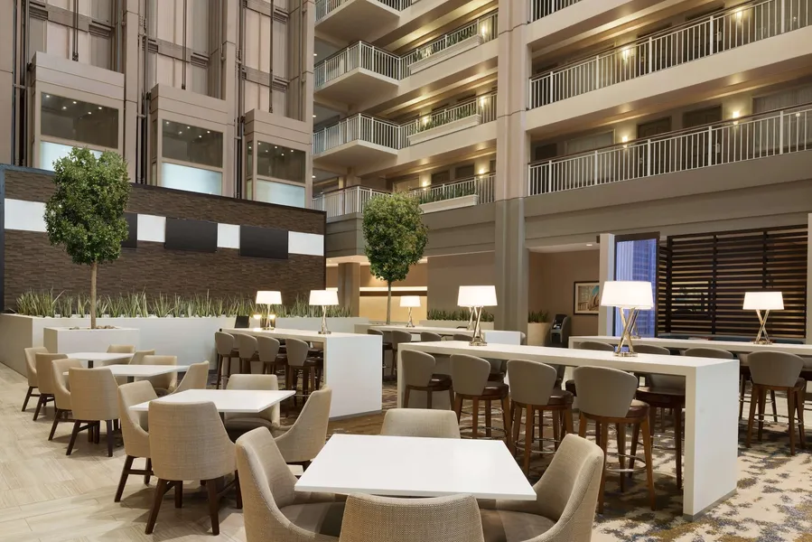 Embassy Suites by Hilton Chicago Lombard Oak Brook hotel detail image 2
