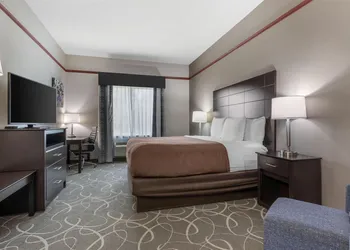Best Western Limestone Inn & Suites hotel thumbnail 5