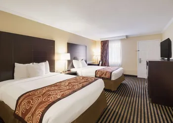 Best Western McKenzie hotel thumbnail 6