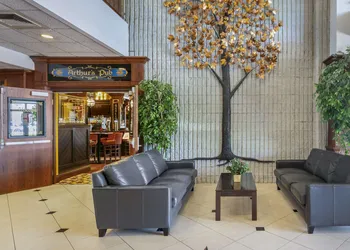 Best Western Plus Cobourg Inn & Convention Centre hotel thumbnail 6