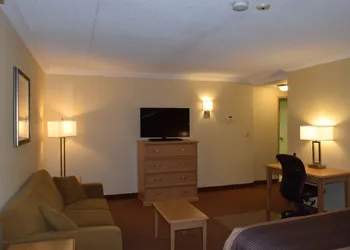 Best Western Plus Cobourg Inn & Convention Centre hotel thumbnail 8