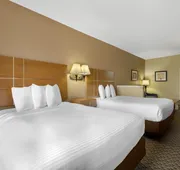 Best Western Plus Shamrock Inn & Suites hotel detail image 3