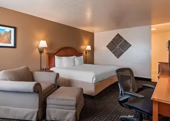 Best Western Paradise Inn hotel thumbnail 6